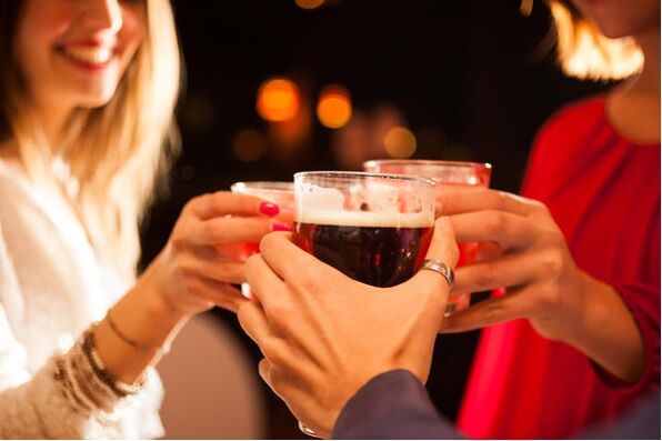 Alkohol trinken, wie man damit aufhört